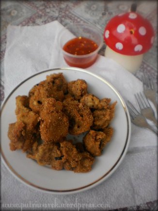 Deep fried Mushrooms / Jamur Kancing Goreng by nisa tsvetkova